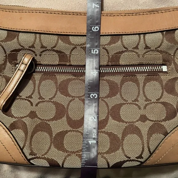 Coach Signature Monogram Shoulder Bag - Authentic - Picture 16 of 16